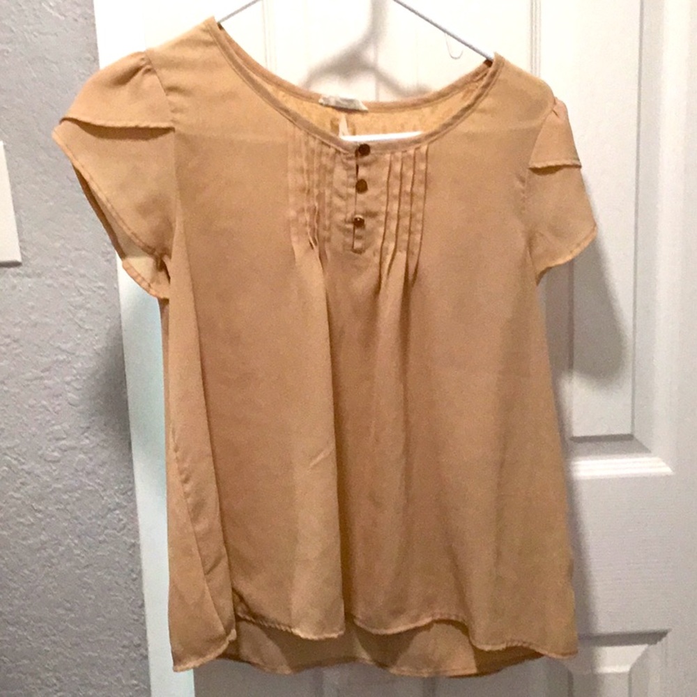 brown blouse